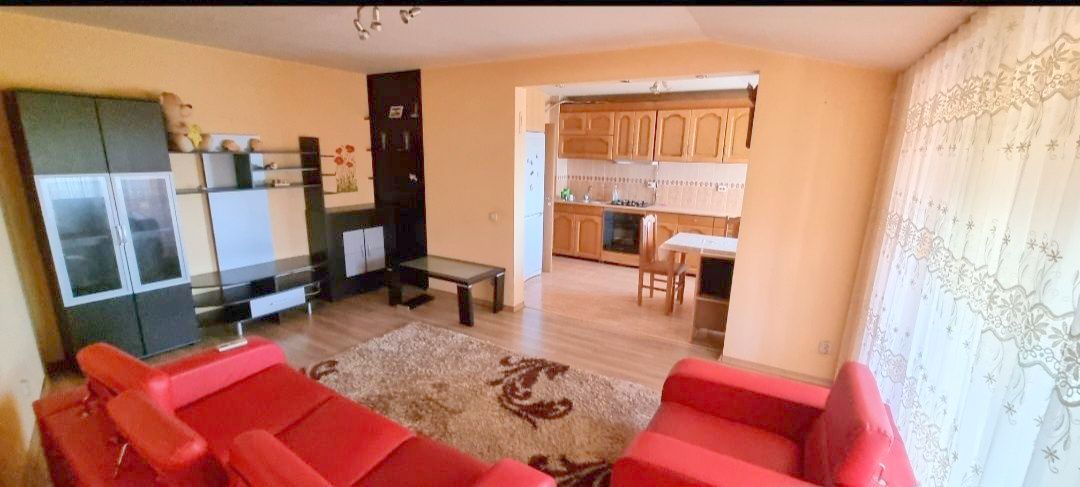 Apartament cu 3 camere, zona Micro 20,  sup. 75 mp, mobilat si utilat - Poză 2