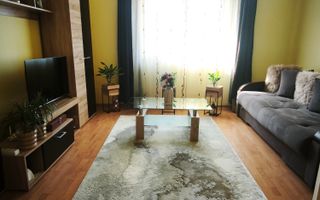 Casă Corunca la stradă E60, teren 600 mp, 3 camere – ideal investie - Poză 1