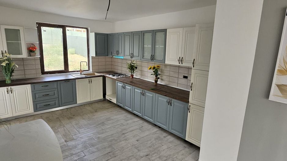 Vila noua, P+1E, mobilata si utilata - zona Bariera Traian - Poză 15