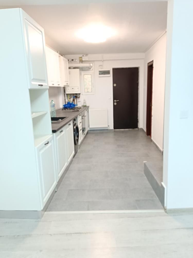 Vila in cartier nou Bragadiru, complet amenajata - Poză 2