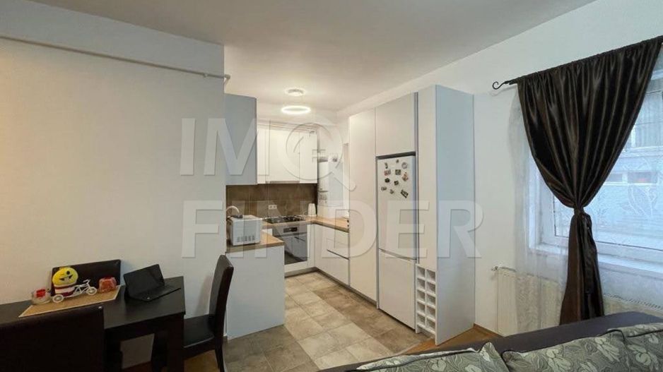 Vanzare 2 camere, Buna Ziua, zona Home Garden - Poză 2