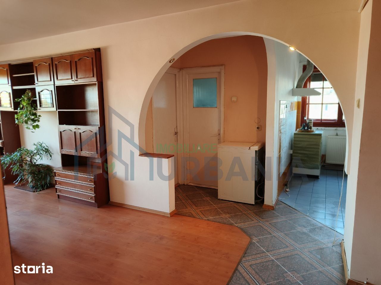 Apartament superb cu 2 camere în Copou, lângă Universitate - Poză 3