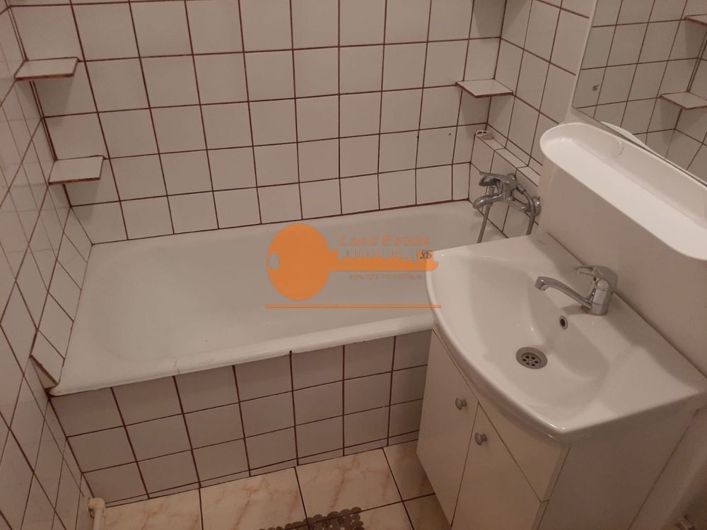 Garsoniera in zona Gorjului (Centrala Proprie-6 minute de Metrou) - Poză 6