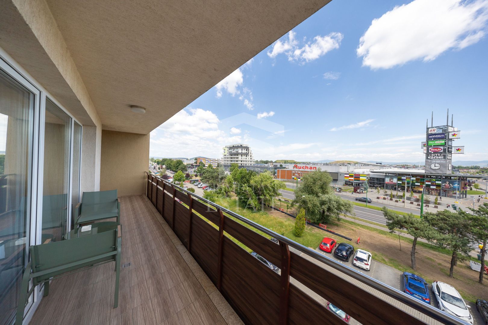 Urban | Coresi | Apartament 2 camere + loc de parcare si boxa - Poză 21