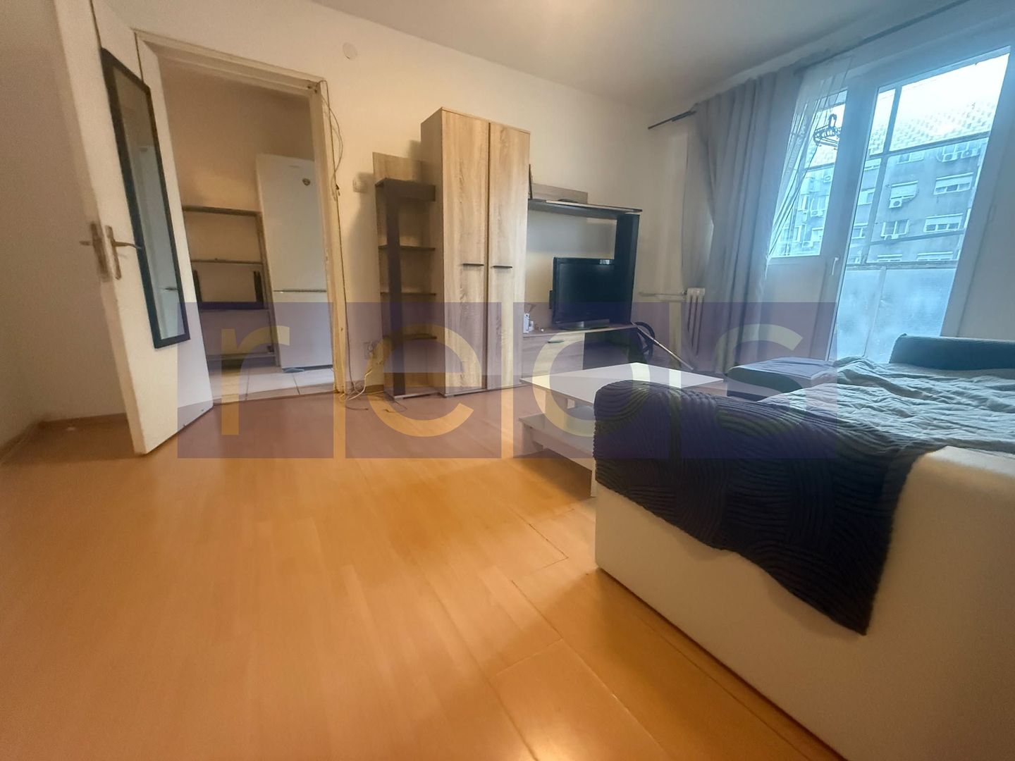 DE VANZARE APARTAMENT 3 CAMERE  | ETAJ 6/10 | LUJERULUI  | METROU - Poză 2