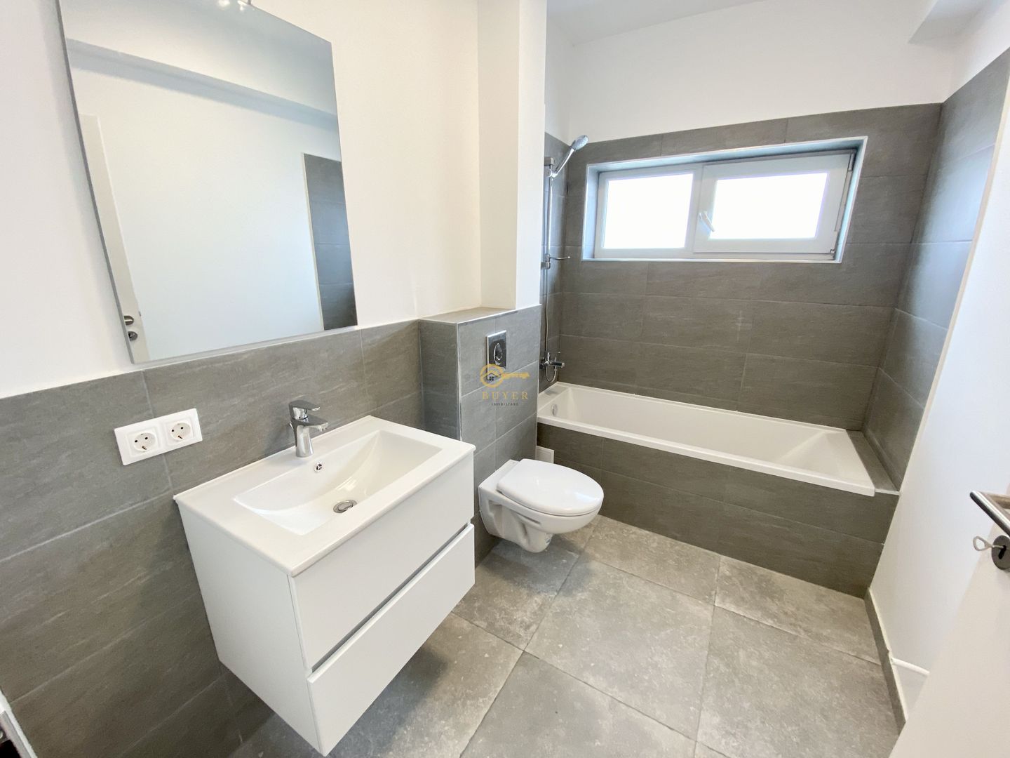 Apartament cu 2 cam, LA CHEIE, etaj 1- INTABULAT - Poză 3