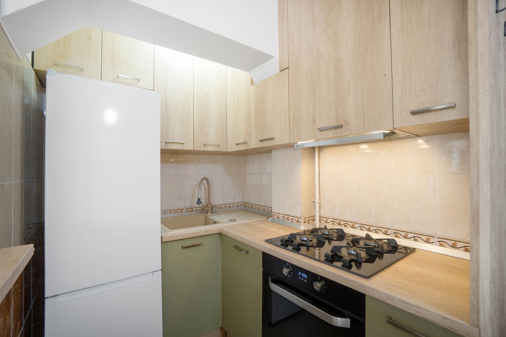 Studio modern de vanzare | Renovat in 2024 | COMISION 0% - Poză 6