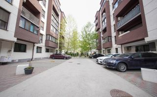 Apartament 3 camere, mobilat si utilat, aproape de metrou - Poză 23