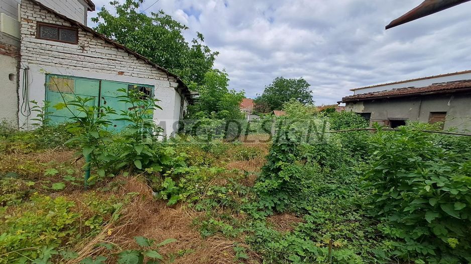 Casa Ronat -teren 670 mp - Poză 2