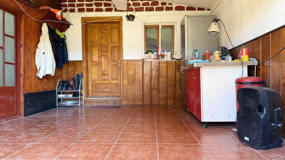 Vanzare casa cu 4 camere+anexe într-o zonă de poveste – Bezdead - Poză 13