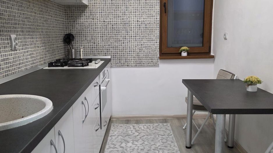 Apartament 3 camere Calea Grivitei cu Ion Mihalache zona 1 Mai - Poză 2