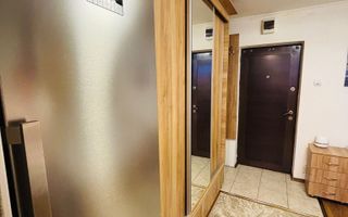 Garsonieră de vânzare - Poză 1