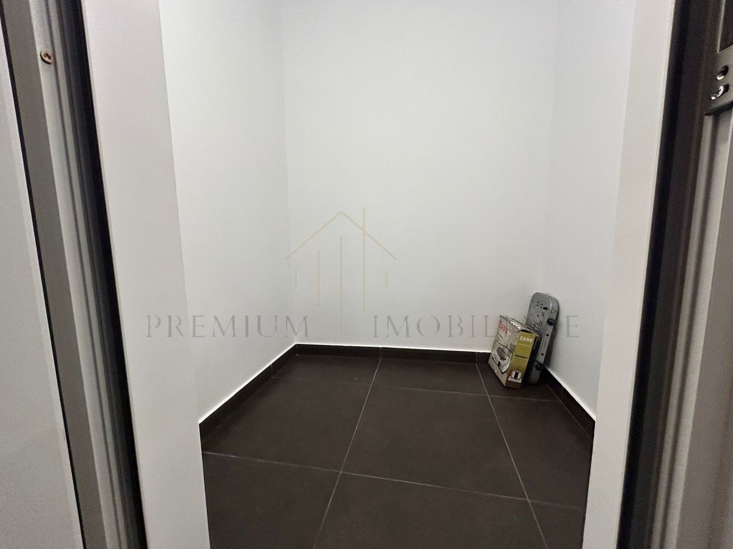 Apartament 2 camere de inchiriat - Poză 14