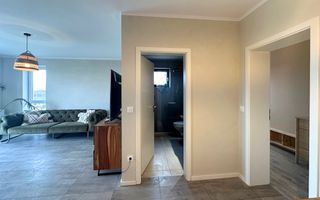 Apartament 2,5 camere chic cu grădină balcon vitrat și mobilier premium - Poză 18