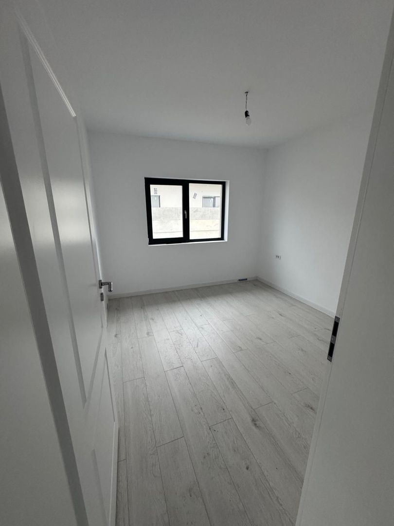 CASE INDIVIDUALE, INCALZIRE PARDOSEALA, TEREN 400 MP, COMISION 0% - Poză 12