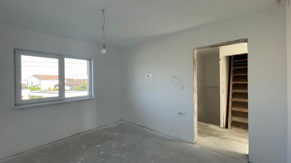 Duplex nou cu 4 camere, amplasament excelent în Moșnița Veche - Poză 17