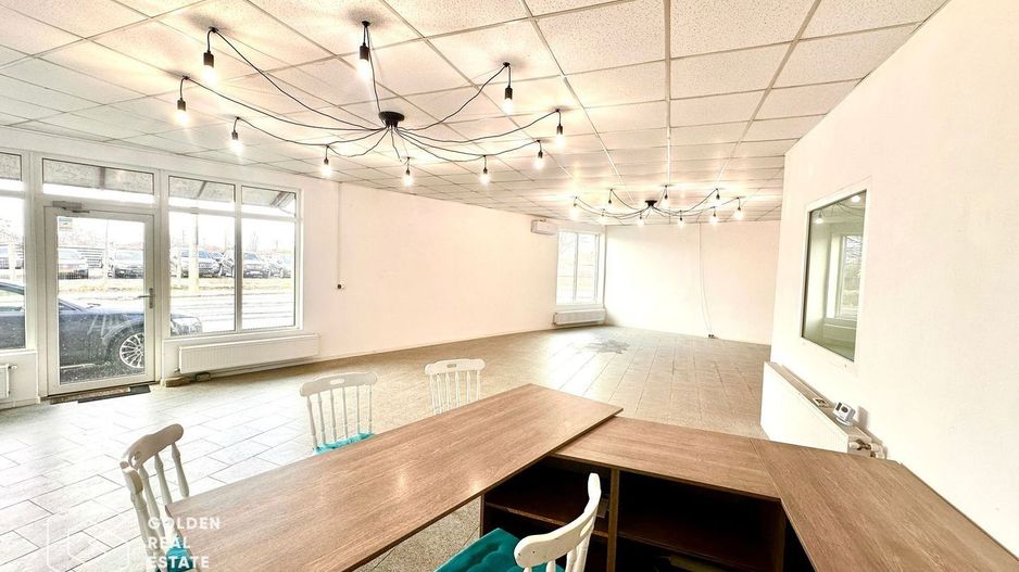 Oportunitate! Spatiu comercial modern si frumos amenajat, Uta, 4 camere, 190 mp - Poză 3