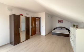 Casă modernă cu 5 camere, garaj și curte mare, mobilată in Corbu - Poză 5