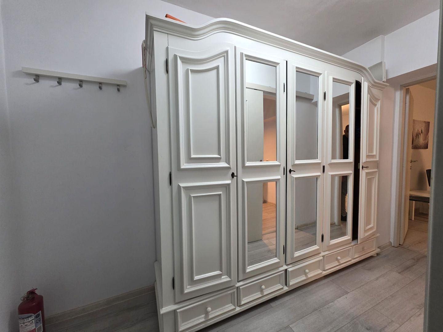 Garsonieră modernă — Ultracentral, Piața Universității, mobilată - Poză 5