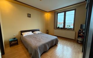 Casa individuala | 7 Camere cu baie proprie | Promenada - Poză 3