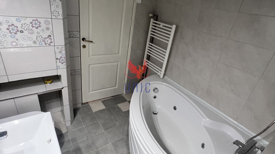 4 decomandate- 100 mp-etaj 1-Rovine - Poză 9