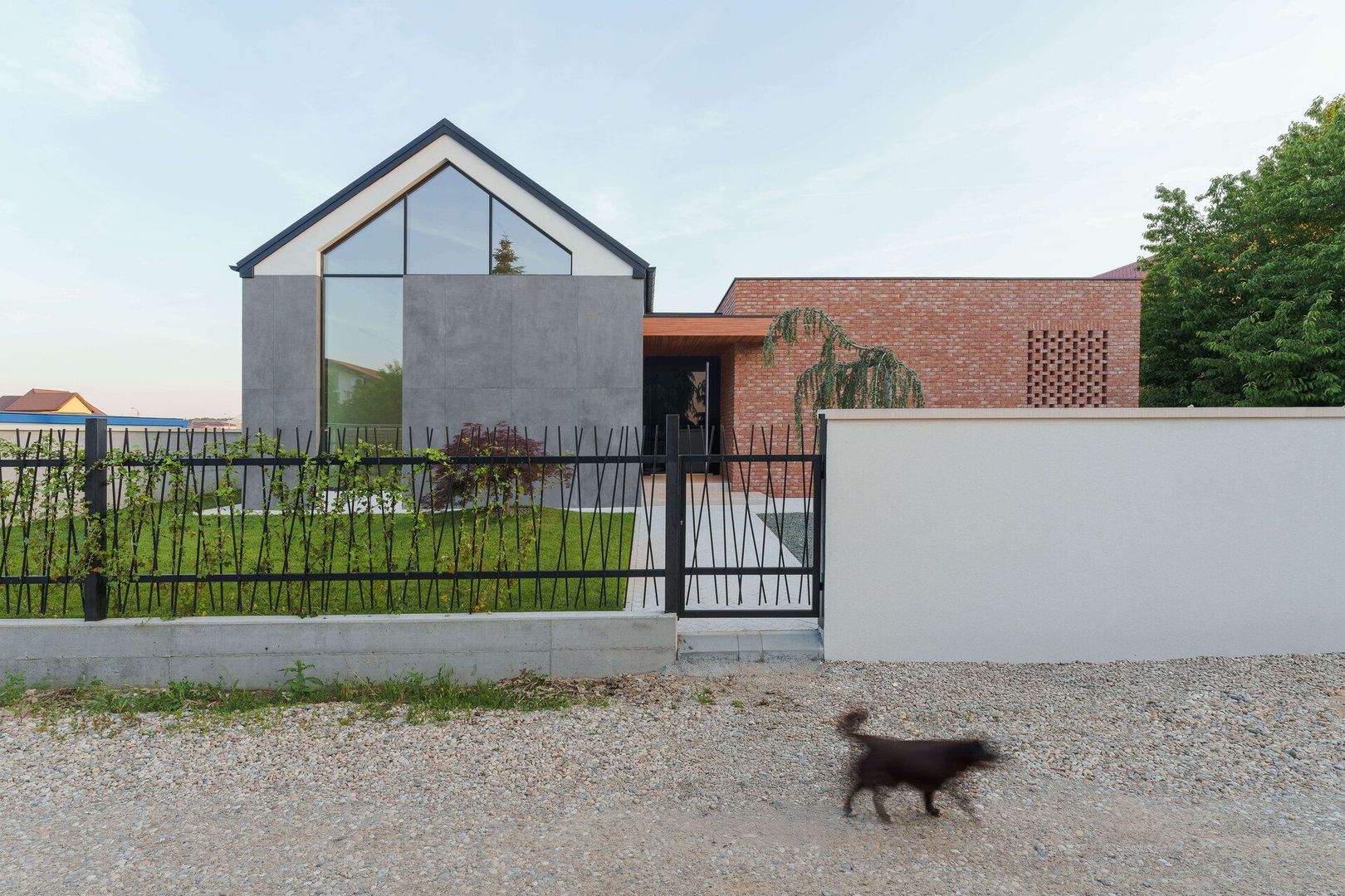 Vila eleganta | arhitectura moderna, panouri solare, finisaje premium și piscina - Poză 9