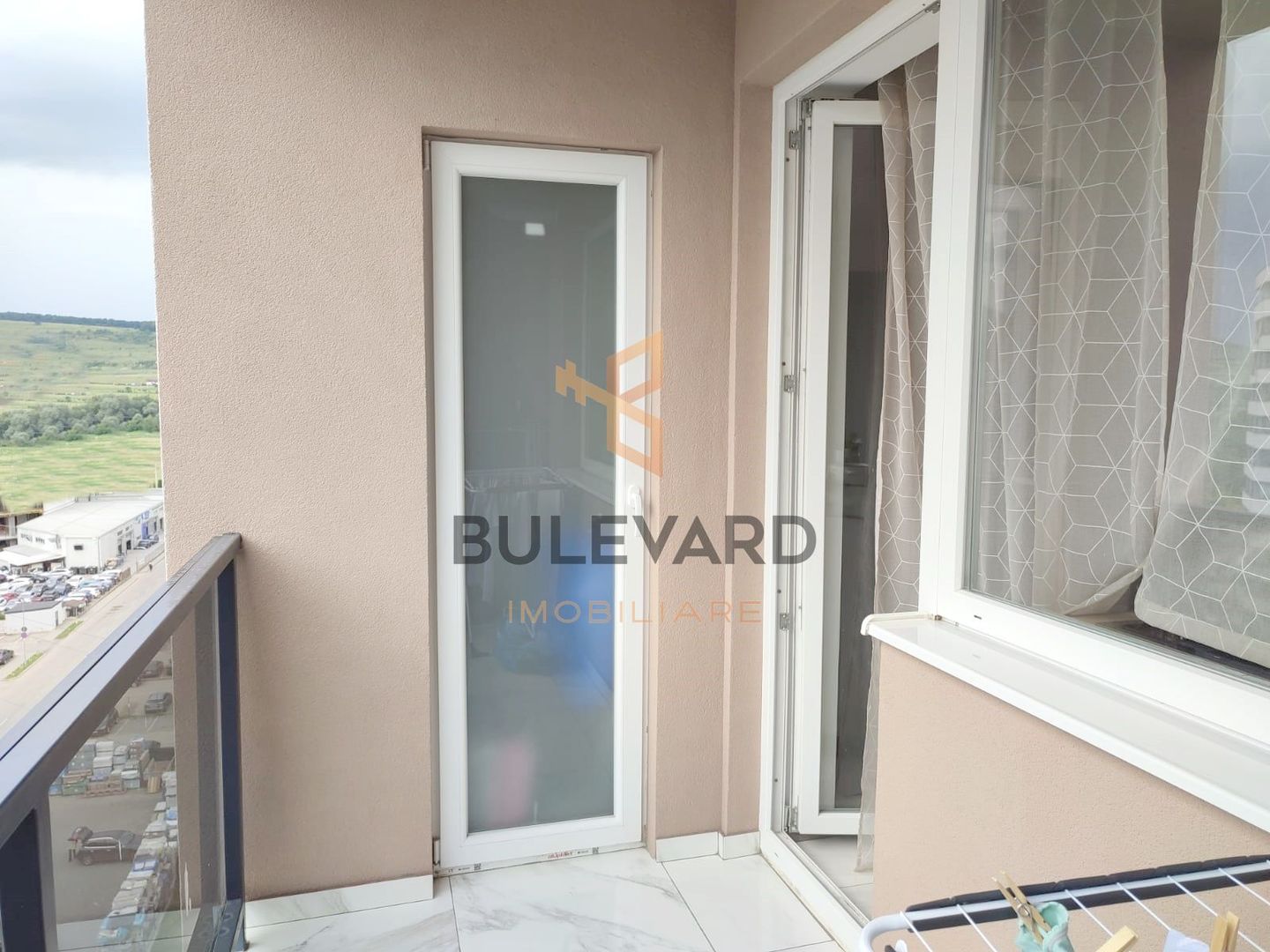 Apartament 3 camere + parcare, zona Metro! - Poză 12
