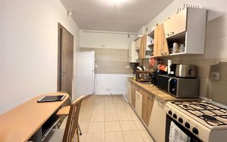 Apartament 3 camere, primitor si spatios, Zona Central - City of Mara - Poză 9