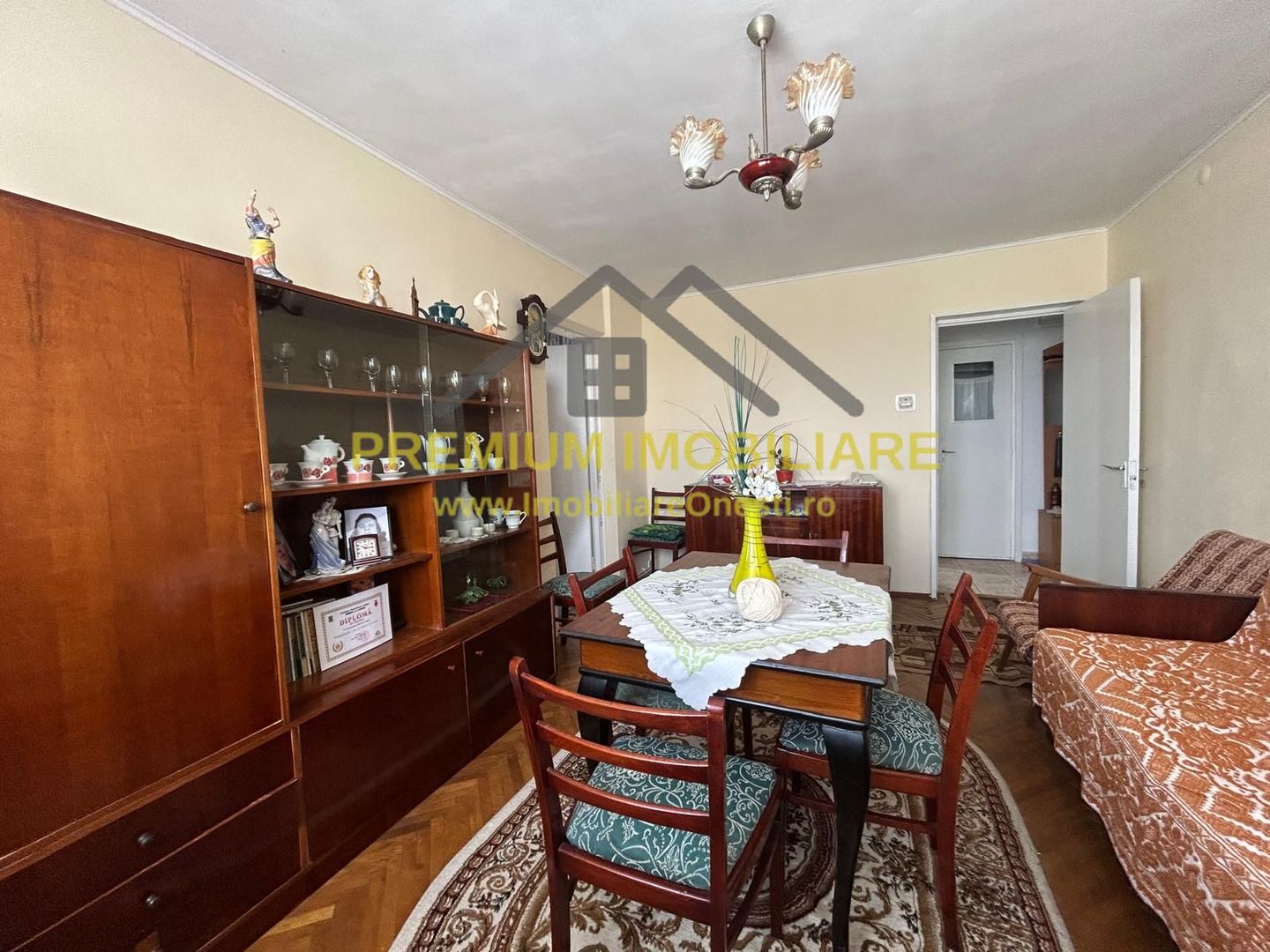 Apartament 3 camere |Centrală proprie | Piațeta Catedralei - Poză 3