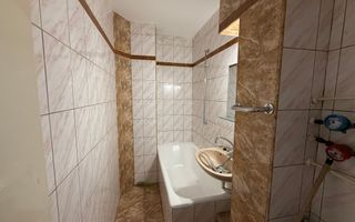 Garsonieră de închiriat | Zona Mihai Viteazul | Etaj 2 | 30 mp - Poză 5