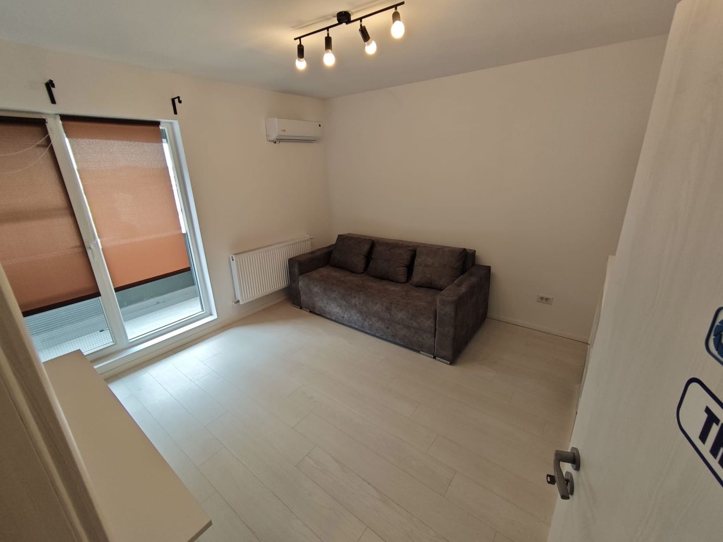 Apartament  2 camere, loc de parcare inclus, Chiajna - Poză 2