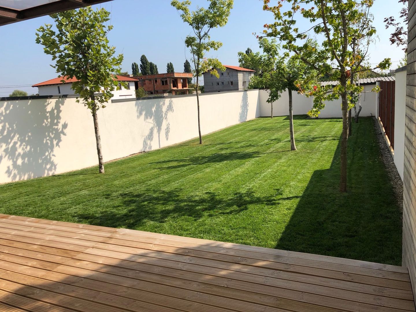 Un camin diferit , gandit pentru nevoile tale. - Poză 24