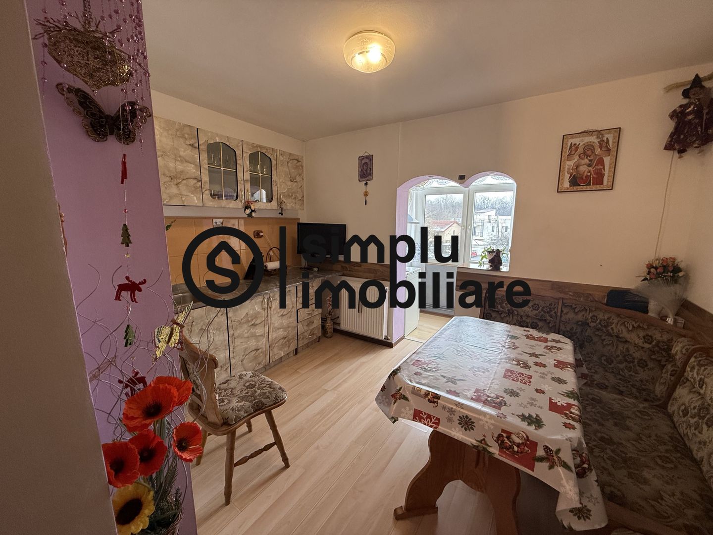 3 decomandate, et 2/4, 1 Mai - 140 000 Euro - Poză 4