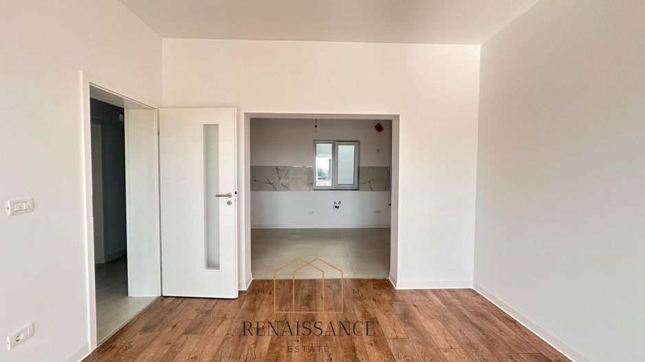 Giroc 3 Camere 2 Bai | 78mp Utili + 12mp Balcon Parter | Bloc Nou - Asfalt - Poză 1