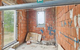 Casă la roșu cu etaj și 500 mp teren în Sântana - Poză 8