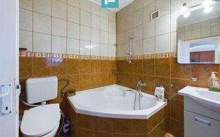 Casă clasică în Chișineu-Criș - Poză 8