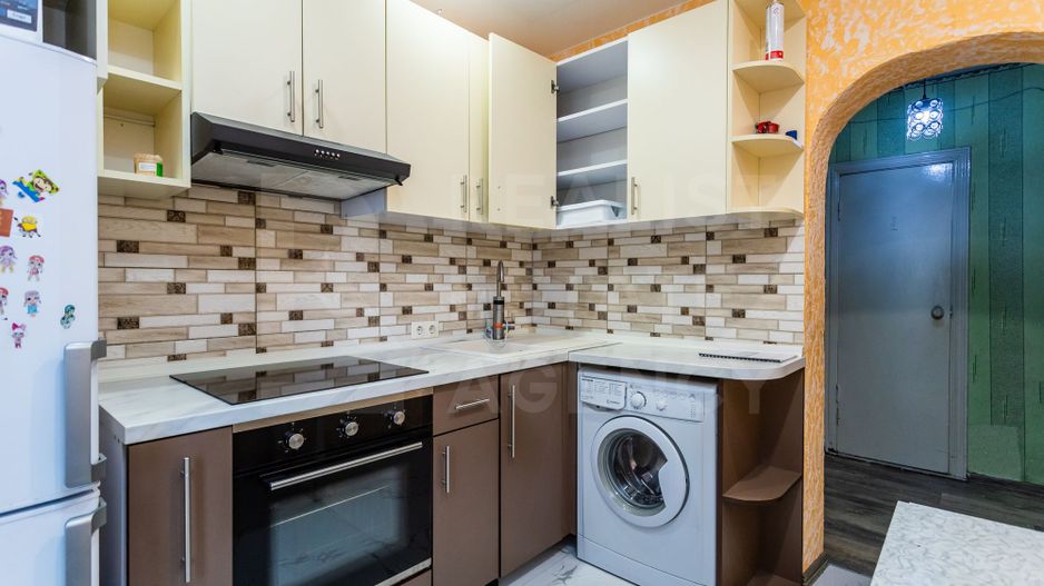 Vânzare, apartament, 3 camere, strada Romană, Centru - Poză 1