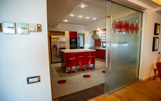 PENTHOUSE IN HERASTRAU — O RESEDINTA CARE TINE PASUL CU VIATA TA - Poză 21
