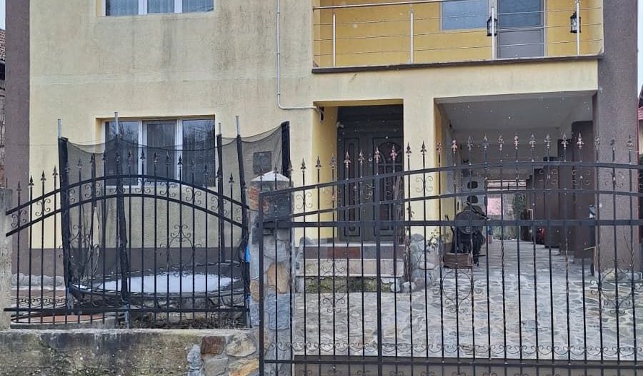 Casa de inchiriat Curtea de Arges - Poză 2