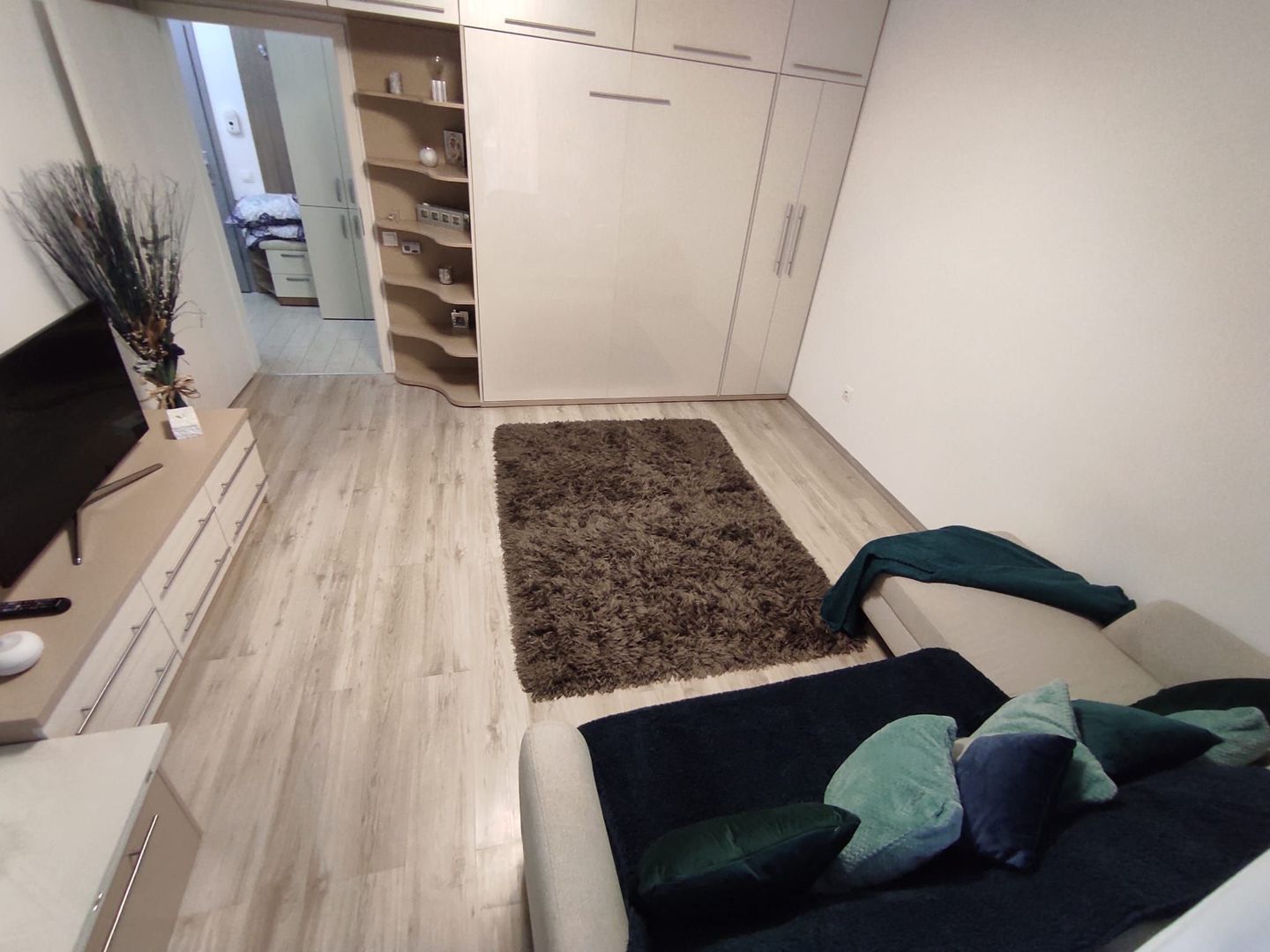 Apartament 1 camerea zona Avangarden! - Poză 4