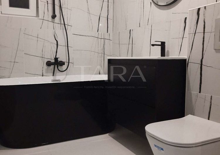 Apartament cu 2 camere, balcon de 20,45 mp, bloc nou. - Poză 6