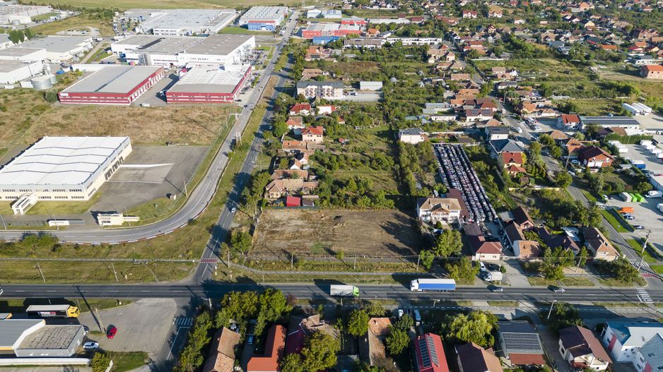 Teren intravilan cu 2 fronturi stradale în Gai - Poză 3