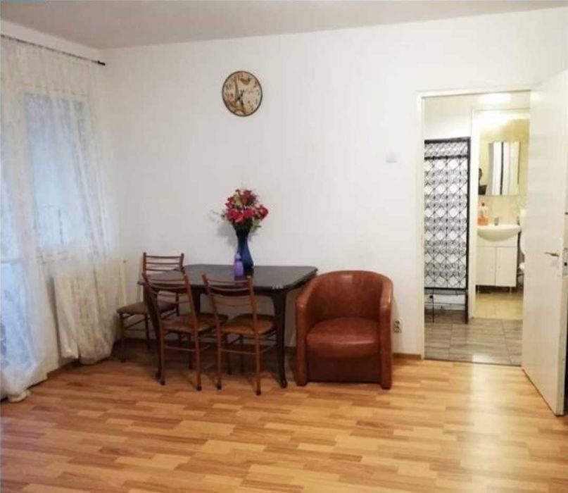 Apartament 3 camere de închiriat Apărătorii Patriei - Poză 3