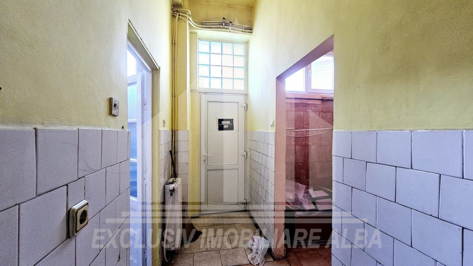 Spatiu comercial de inchiriat, Cetate - Poză 4