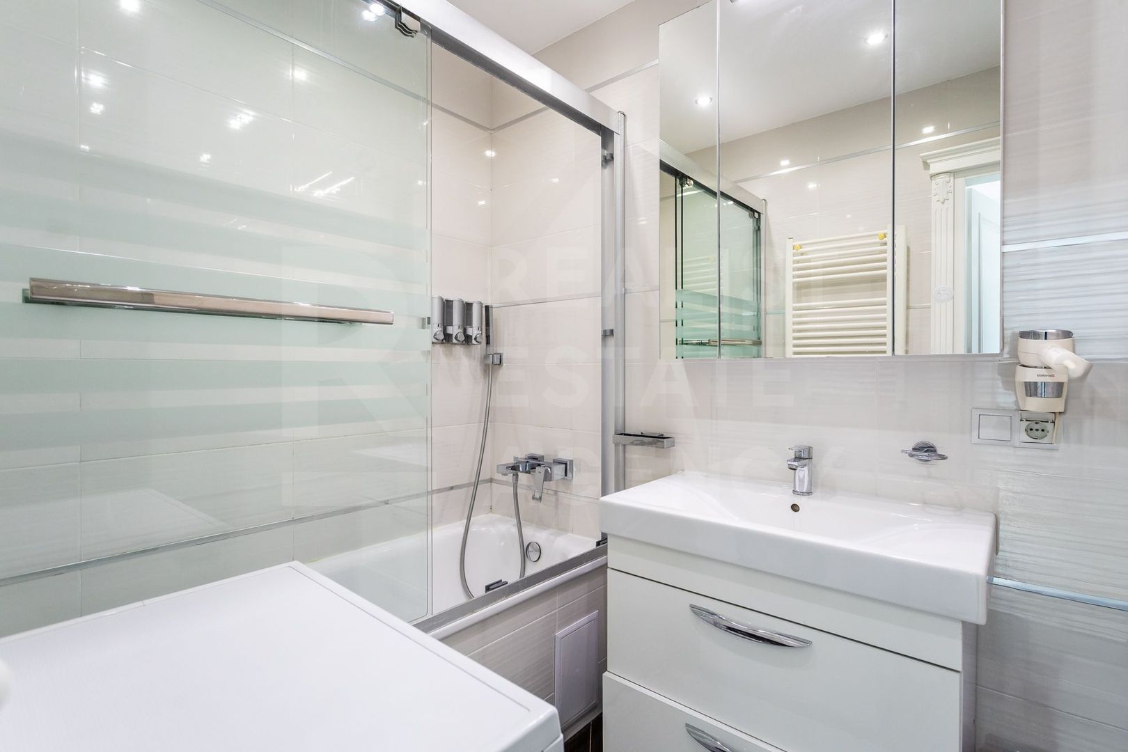 Vânzare, apartament 2 camerea, str. Mihail Sadoveanu, Ciocana - Poză 11