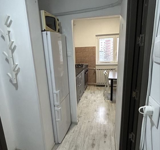 Garsoniera de inchiriat - Vitan - Poză 3