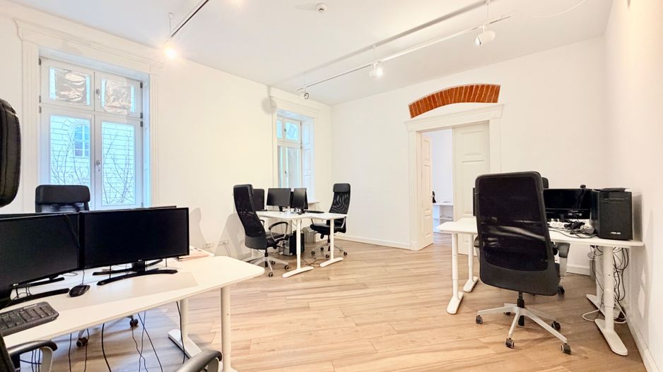 Spațiu Birou - Imobil istoric complet renovat - Poză 1