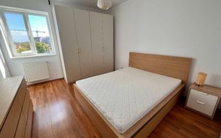 APARTAMENT SPATIOS SI LUMINOS ZONA STEFAN CEL MARE - Poză 8