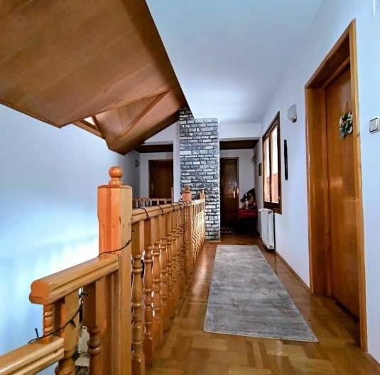 Vila D+P+1+M Breaza - Poză 14