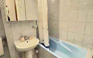 Apartament Luminos 2 camere. Decomandat.  Zona Huedin/ Resita. - Poză 12
